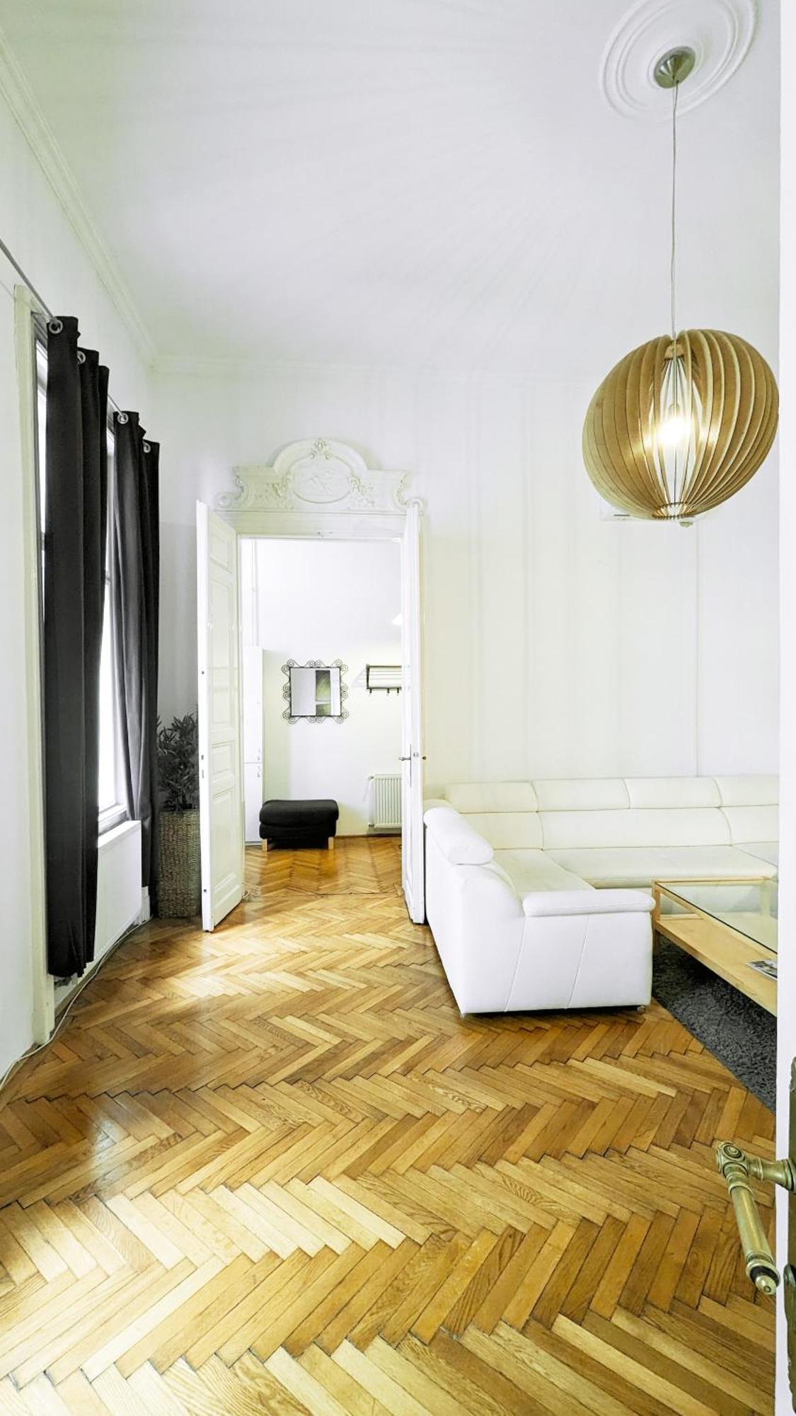 Heart Of The City, Entire Very Big Apartment Budapest Exterior photo