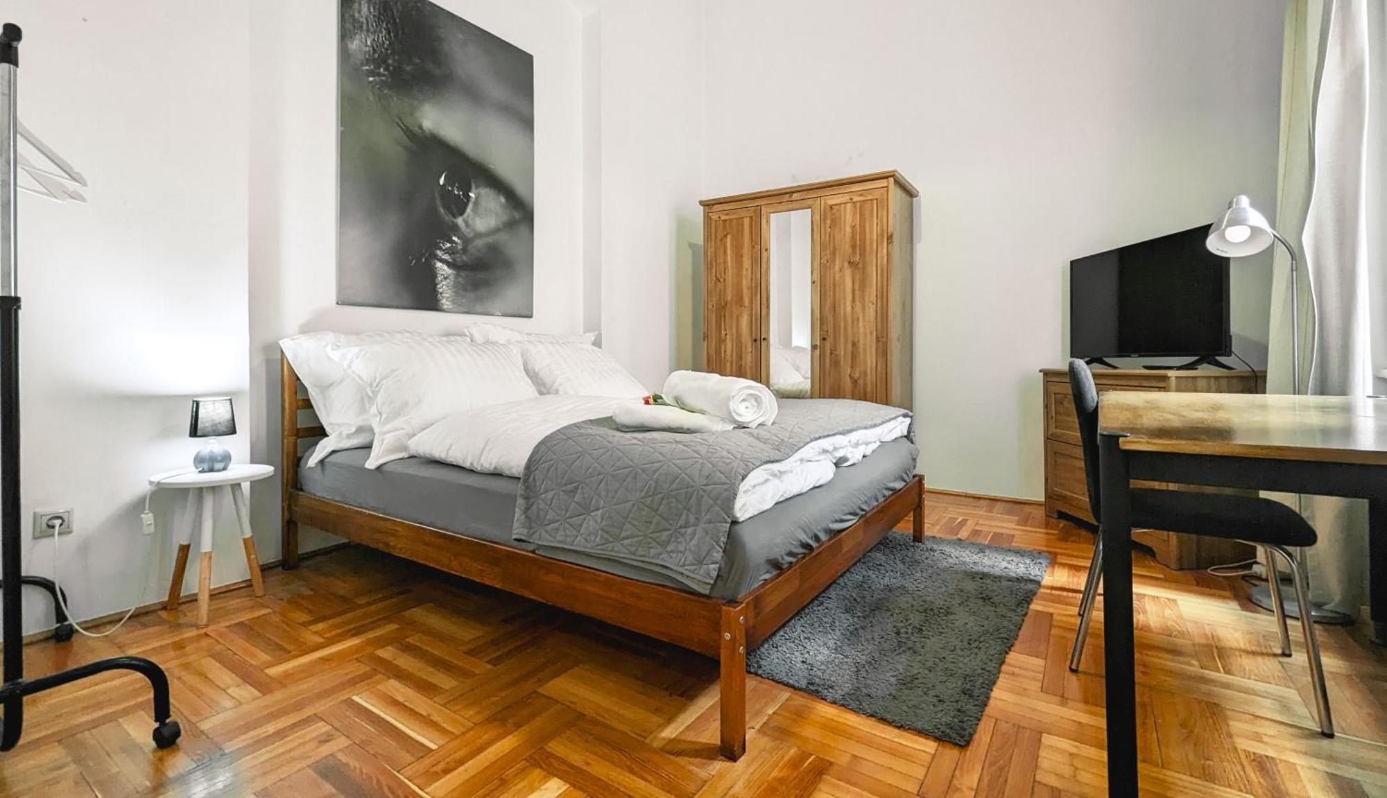 Heart Of The City, Entire Very Big Apartment Budapest Exterior photo