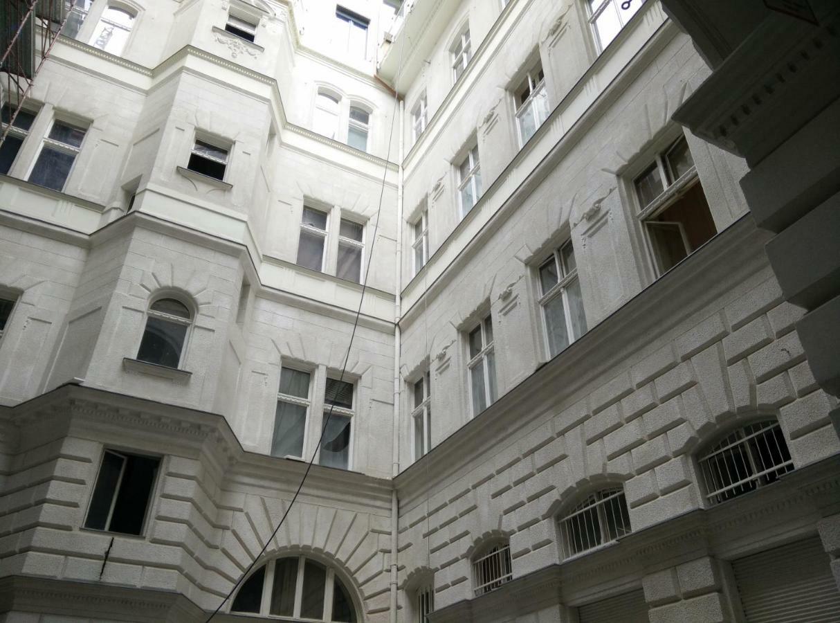 Heart Of The City, Entire Very Big Apartment Budapest Exterior photo
